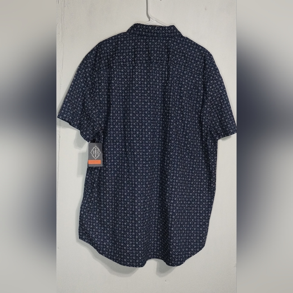 St. John's Bay Dark Blue Geometric Men's Shirt (XXL) - Picture 2 of 7